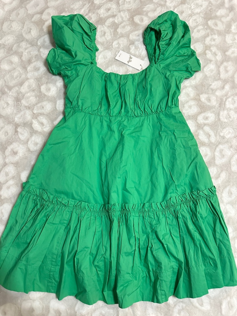 Lilly Pulitzer Bright Green Puff-Sleeve Mini Dress - Picture 2 of 3